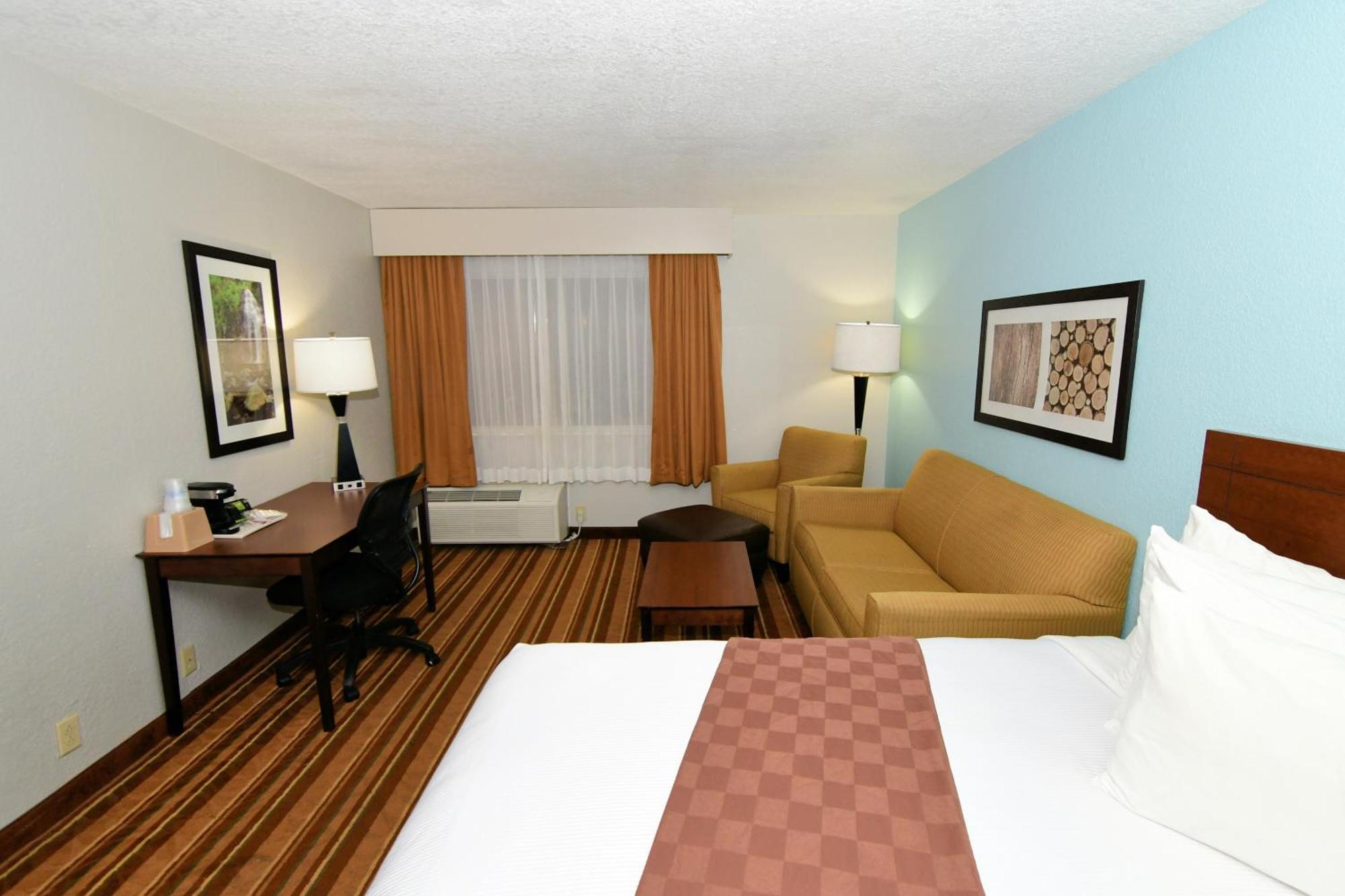 Rock Island Inn & Suites Marshalltown Exterior foto